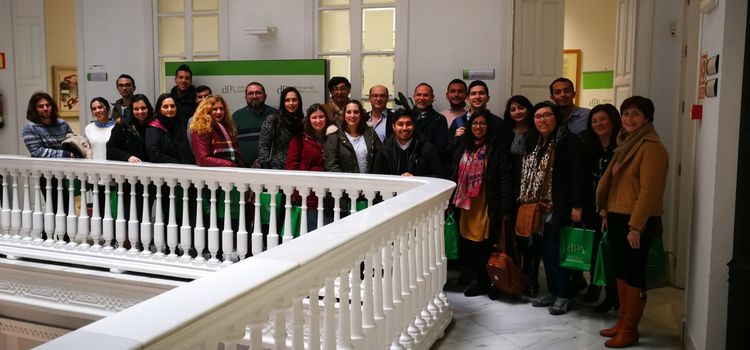 Visita de los alumnos del Máster en Gestión y Administración Pública a la Sede del Defensor del Pueblo Andaluz y al Parlamento Andaluz