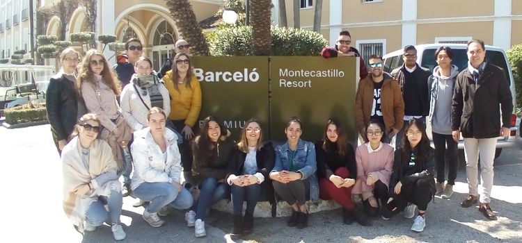 Visita a las instalaciones del Hotel Barceló Montecastillo Golf & Sport Resort de los alumnos del Máster en Dirección Turística