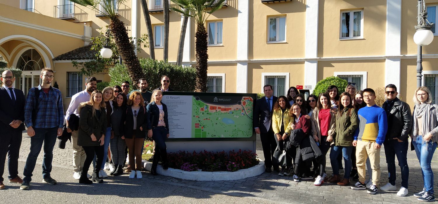 Visita al Hotel Barceló Montecastillo de los alumnos del Máster en Dirección Turística