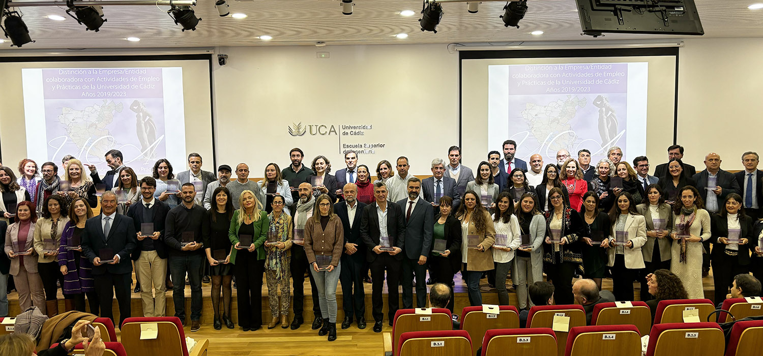 La UCA reconoce la colaboración de la Facultad de Ciencias Sociales en actividades de empleo y prácticas