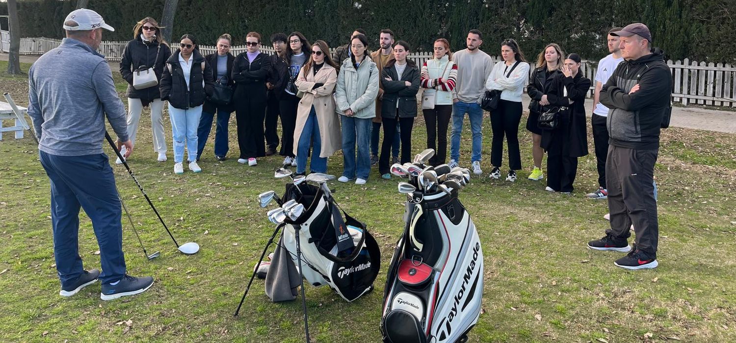 Salida de Campo al Club de Golf Sherrygolf de los alumnos del Máster en Dirección Turistica 2025